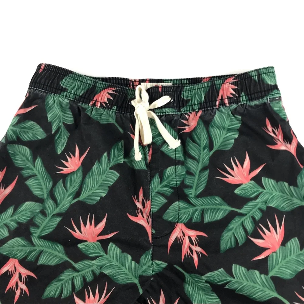 •MARINE LAYER• Hamilton Trunks Faded Black Floral Pocket